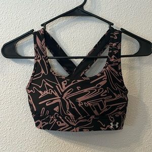 Under Armour Criss cross back sports bra with pads size XS
